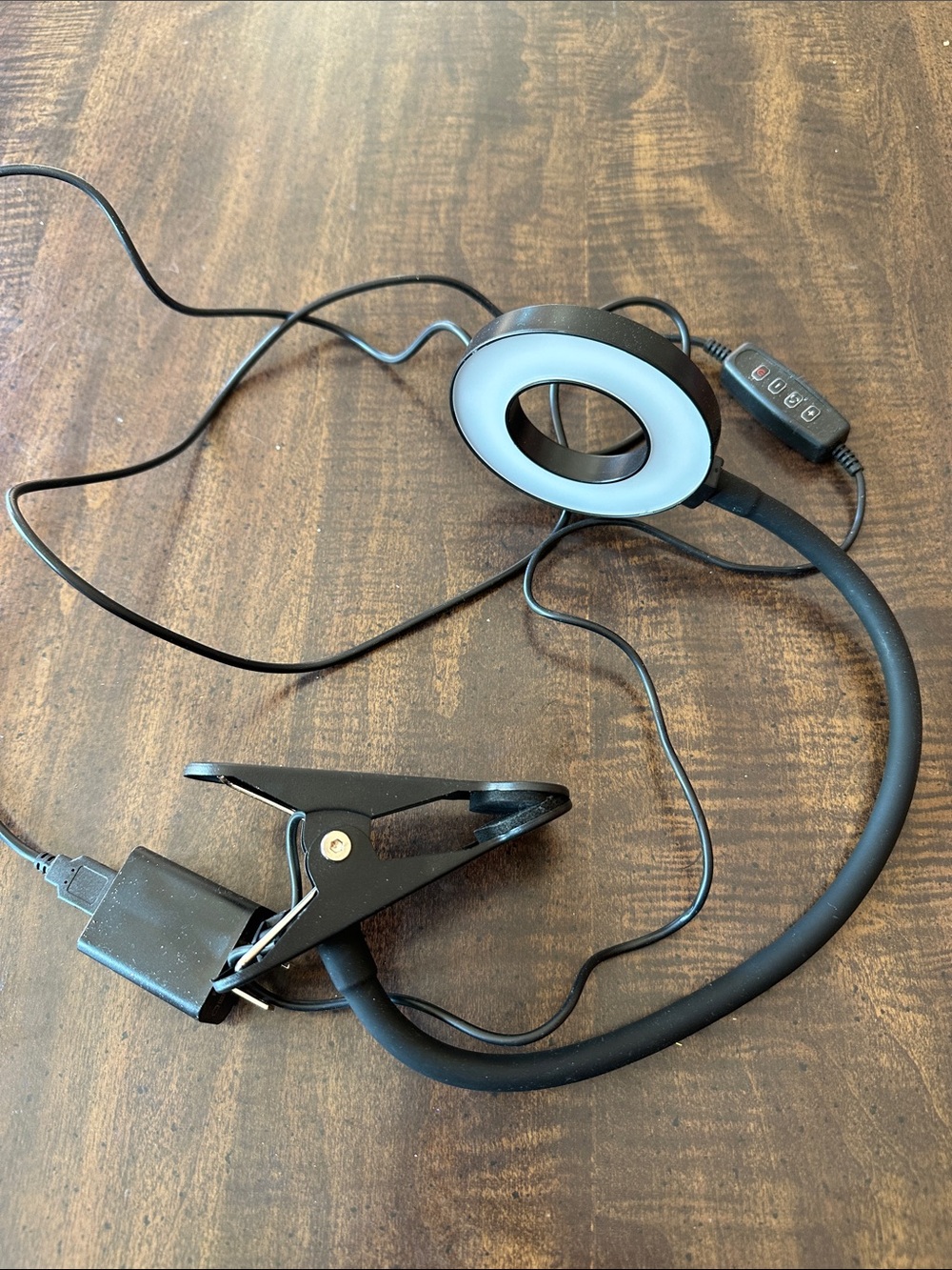 Adjustable Black Clip-On LED Ring Light